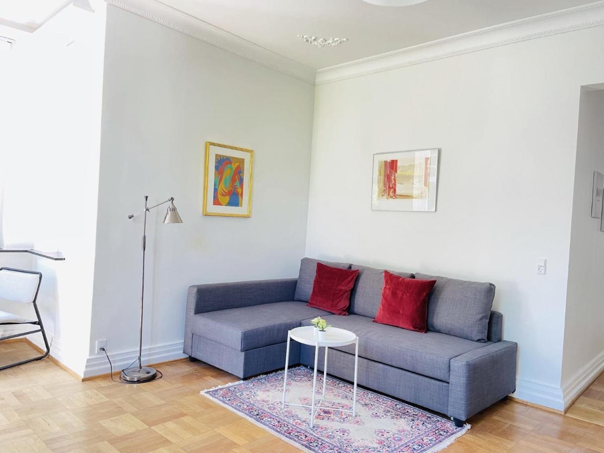 Aday - Aalborg Mansion - Open Bright Apartment With Garden Экстерьер фото